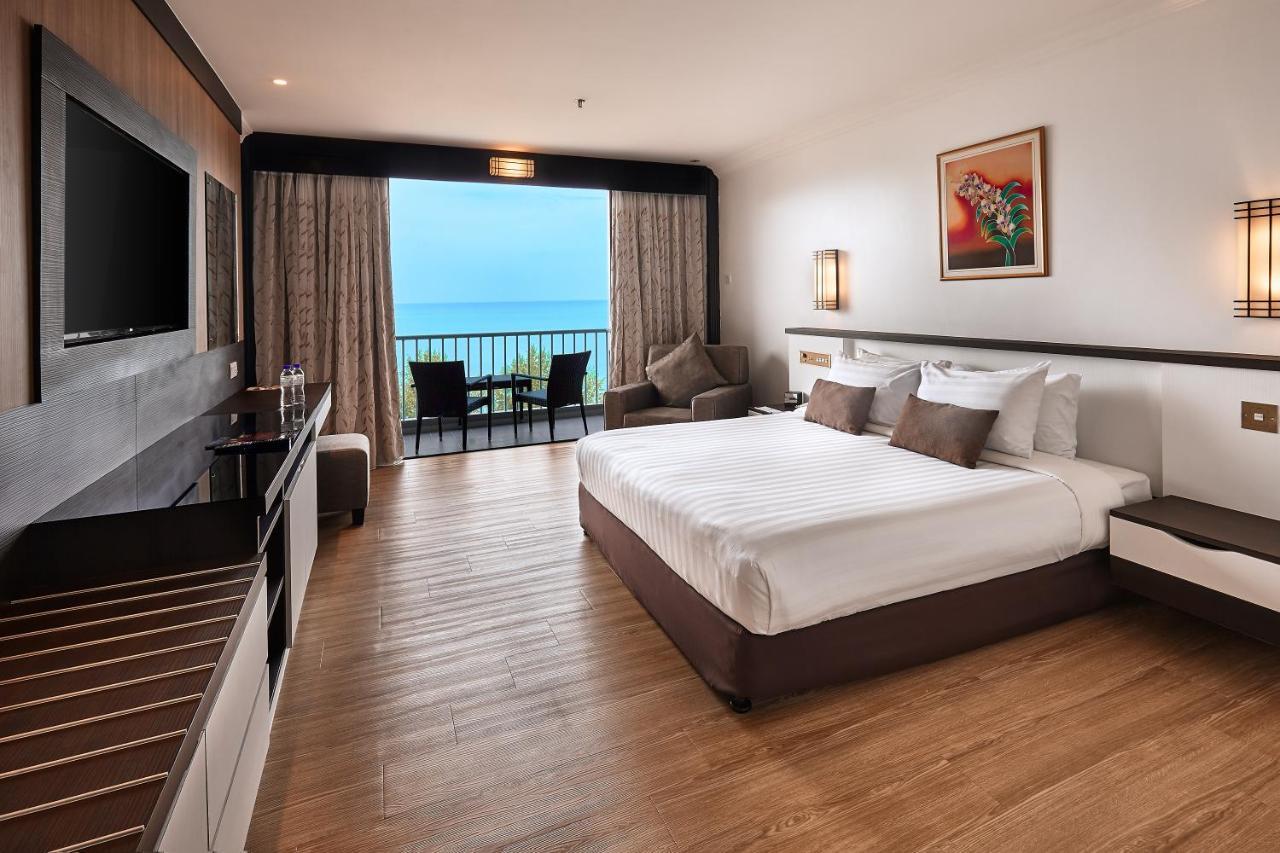 The Bayview Beach Resort Batu Feringgi Dış mekan fotoğraf