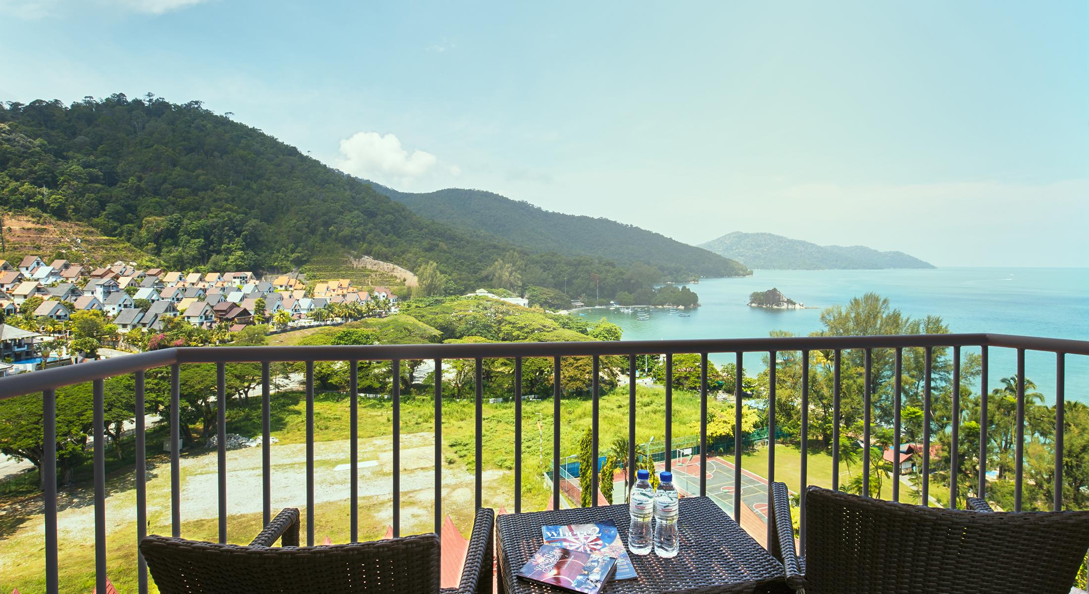 The Bayview Beach Resort Batu Feringgi Dış mekan fotoğraf